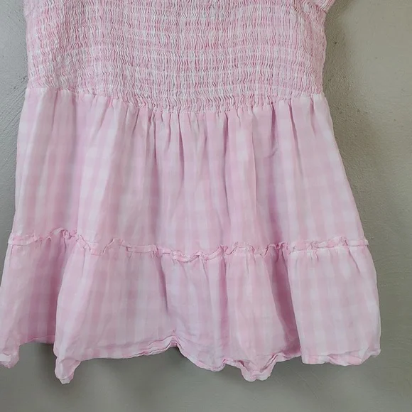 Hailey & Co. Pink Gingham Smocked Top. Large - Picture 3 of 7